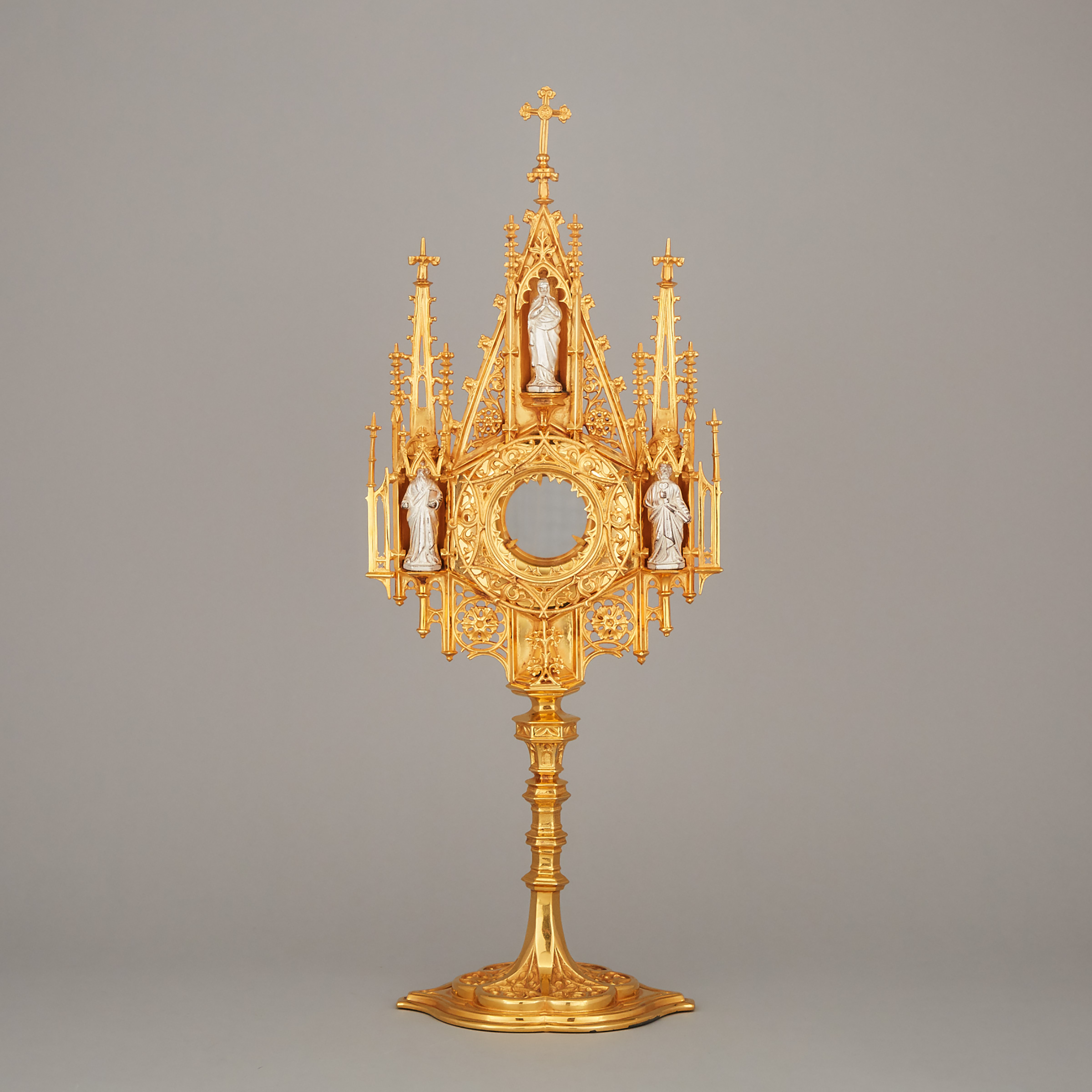 Canadian Gothic Gilt and Silvered Metal Monstrance, Meriden Britannia Co. Hamilton, Ont., early-mid 20th century