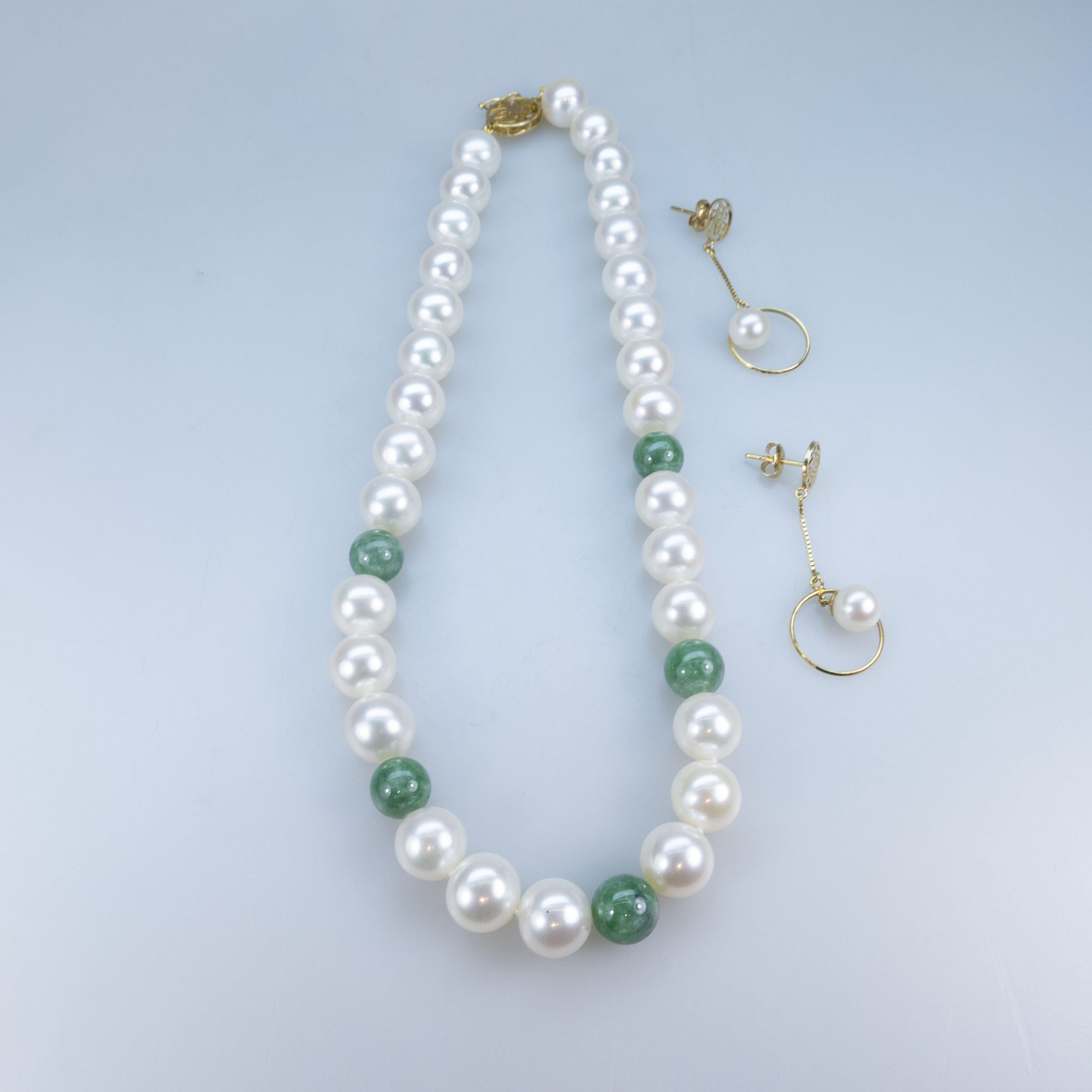 Freshwater Pearl And Jade Bead Necklace