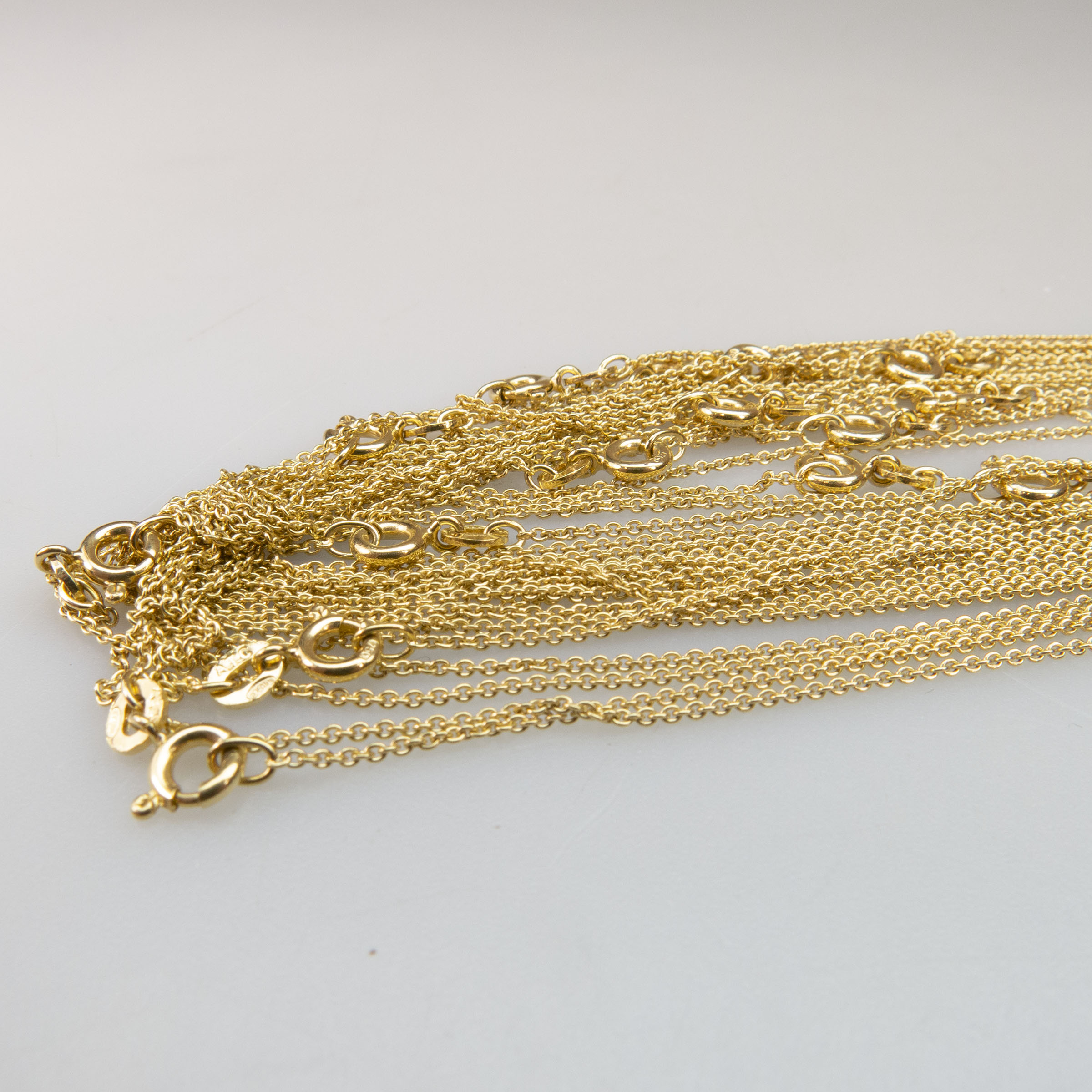 16 x 18k Yellow Gold Chains