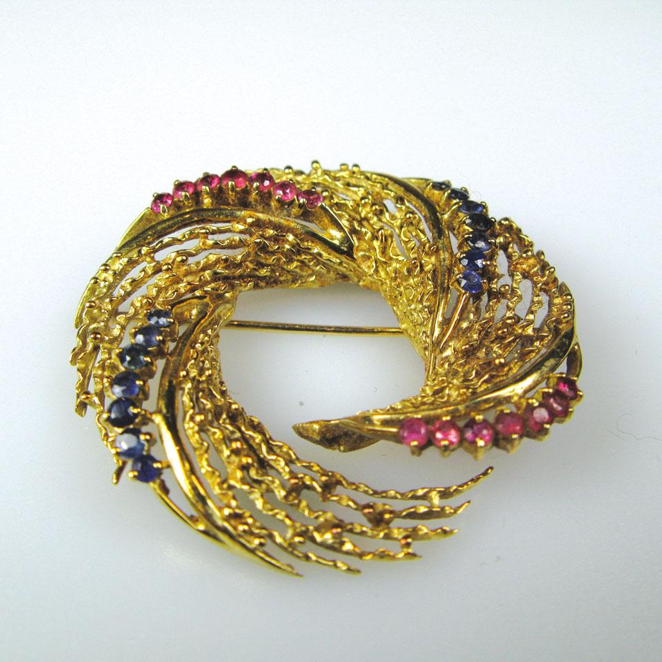 14k yellow gold swirl brooch