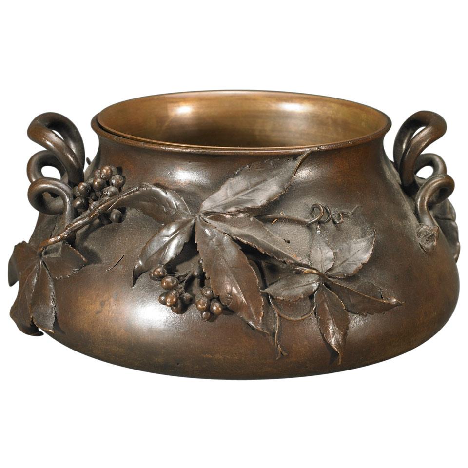 French School, Patinated Bronze Bowl, 19th century