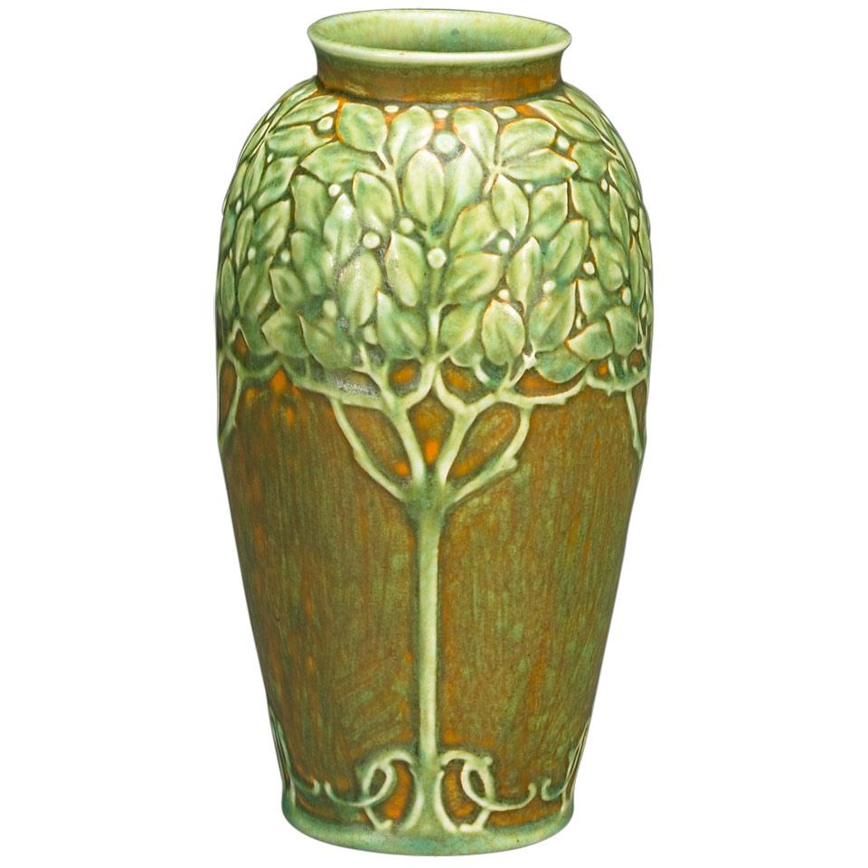 Pilkington’s Royal Lancastrian Vase, early 20th century  