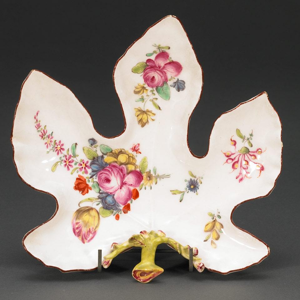 English Porcelain Leaf Dish, probably Bow, c.1760