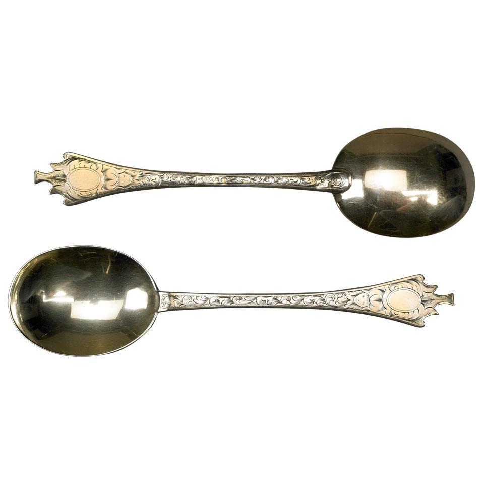 Pair of George III Silver-Gilt Berry Spoons, in the late 17th century manner, Josiah & George Piercy, London, 1817