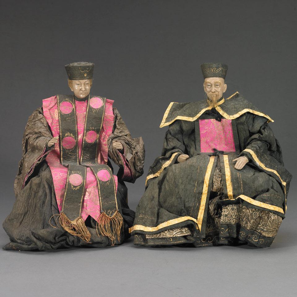 Pair of Paper and Bakelite Ancestral Figures, Republican Period, Early 20th Century