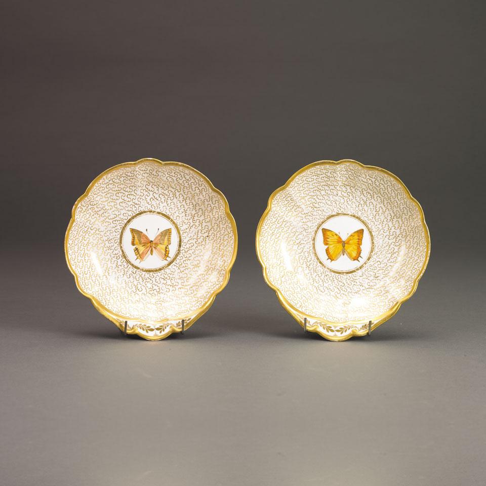 Pair of Barr, Flight & Barr Worcester Shell Dishes, c. 1810