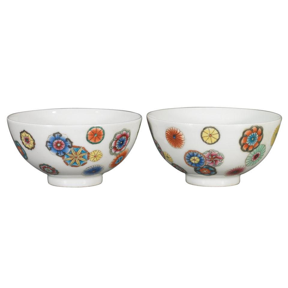 Pair of Famille Rose Bowls, Xianfeng Mark