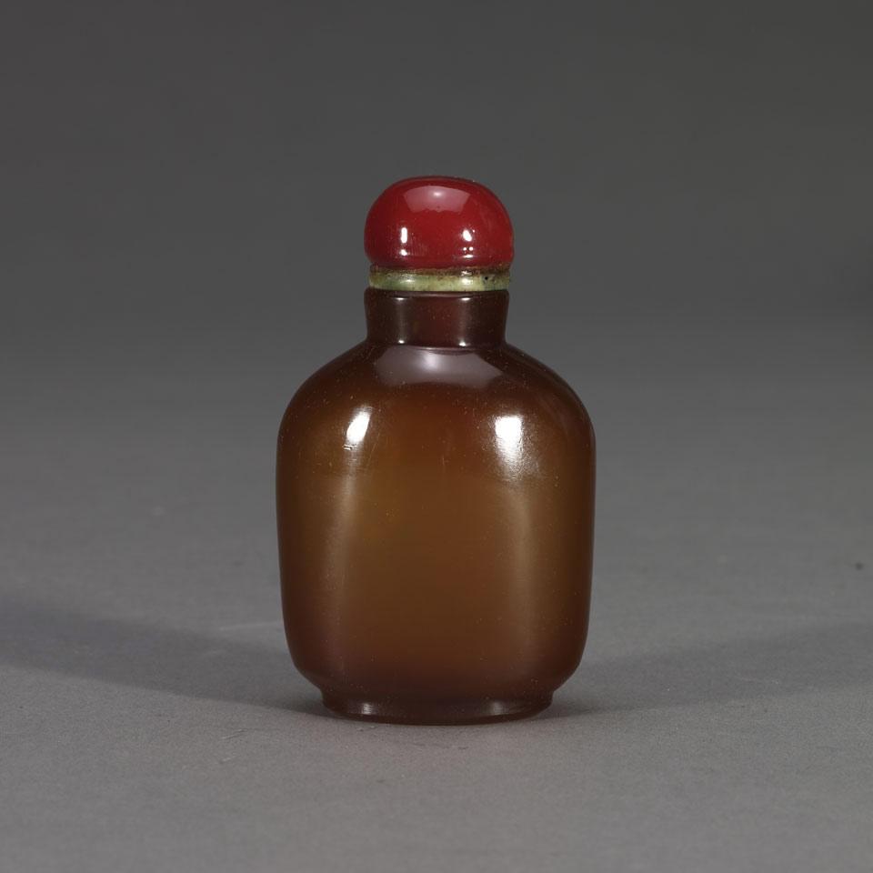 Peking Glass Snuff Bottle, Qing Dynasty, 19th Century 