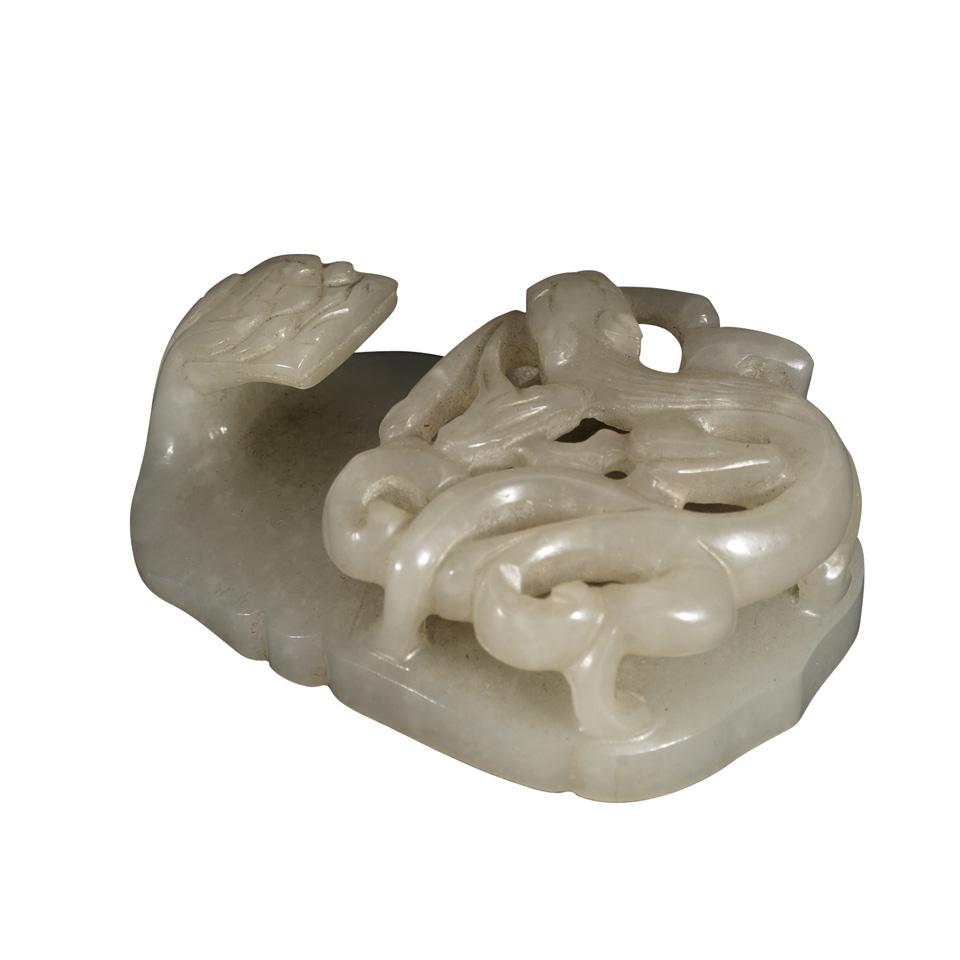 Pale Celadon Jade Belthook, Late Qing Dynasty