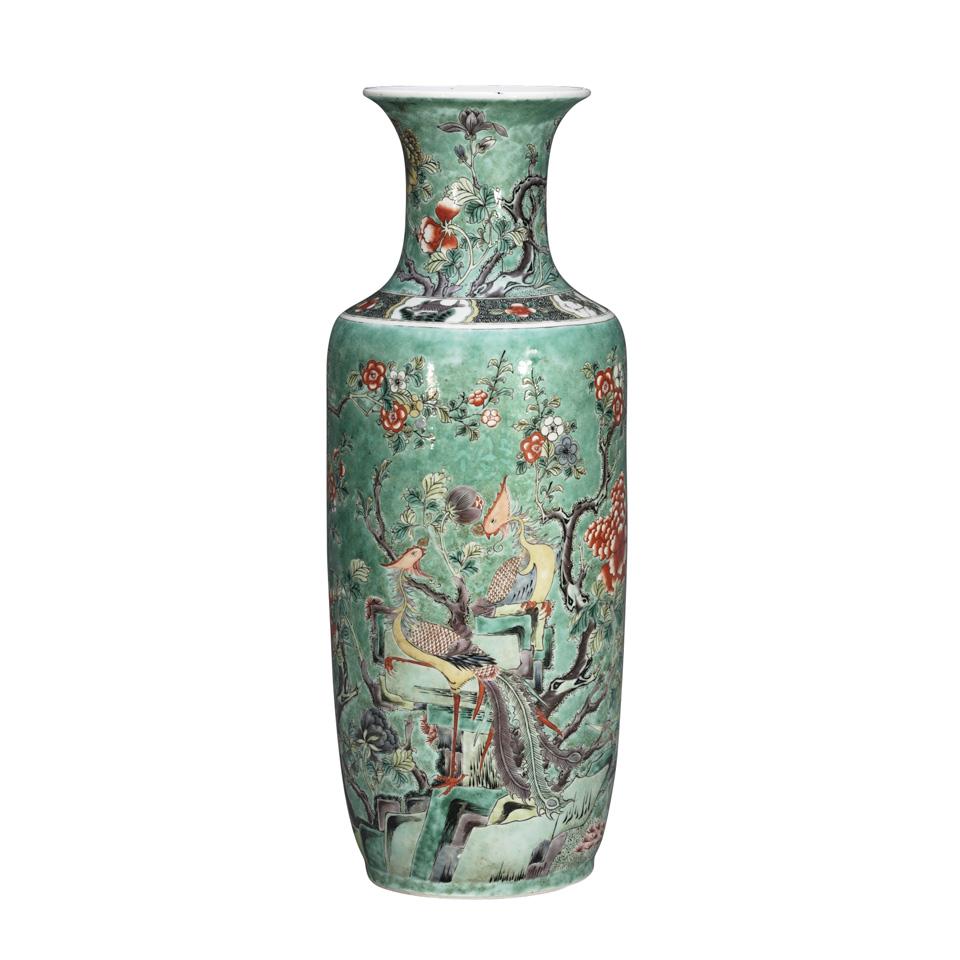 Famille Verte ‘Phoenix’ Rouleau Vase, Late Qing Dynasty