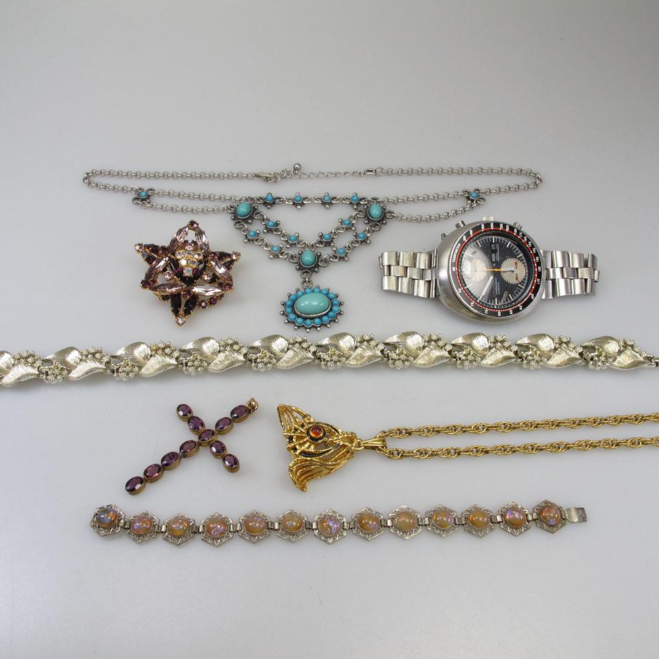 Small Quantity Of Costume Jewellery, Etc