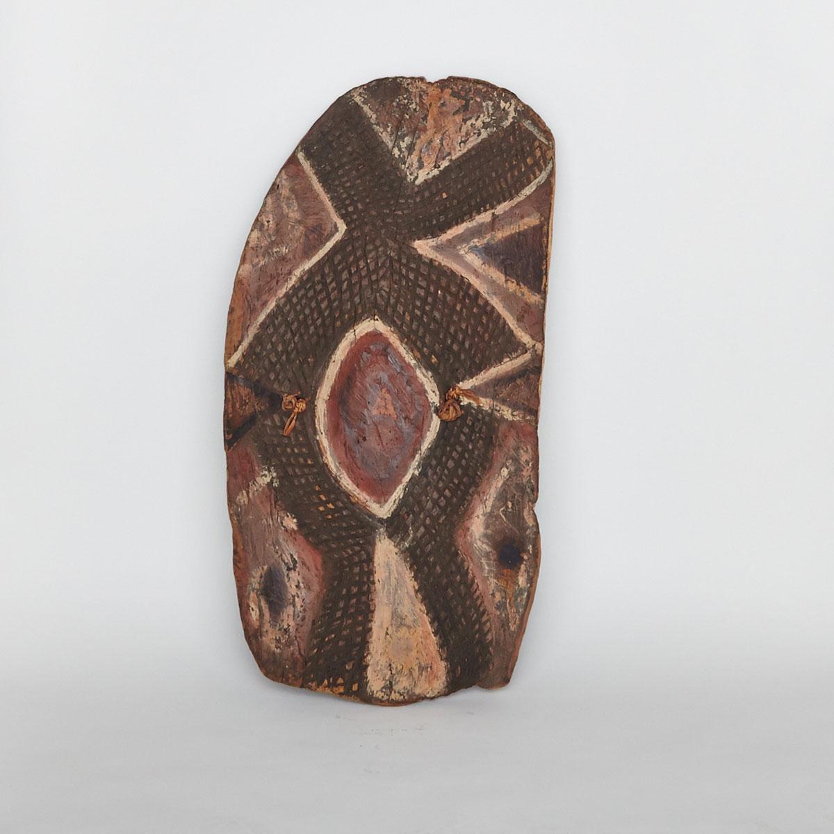 Papua New Guinea Highlands Kalam Simbai Shield, early 20th century