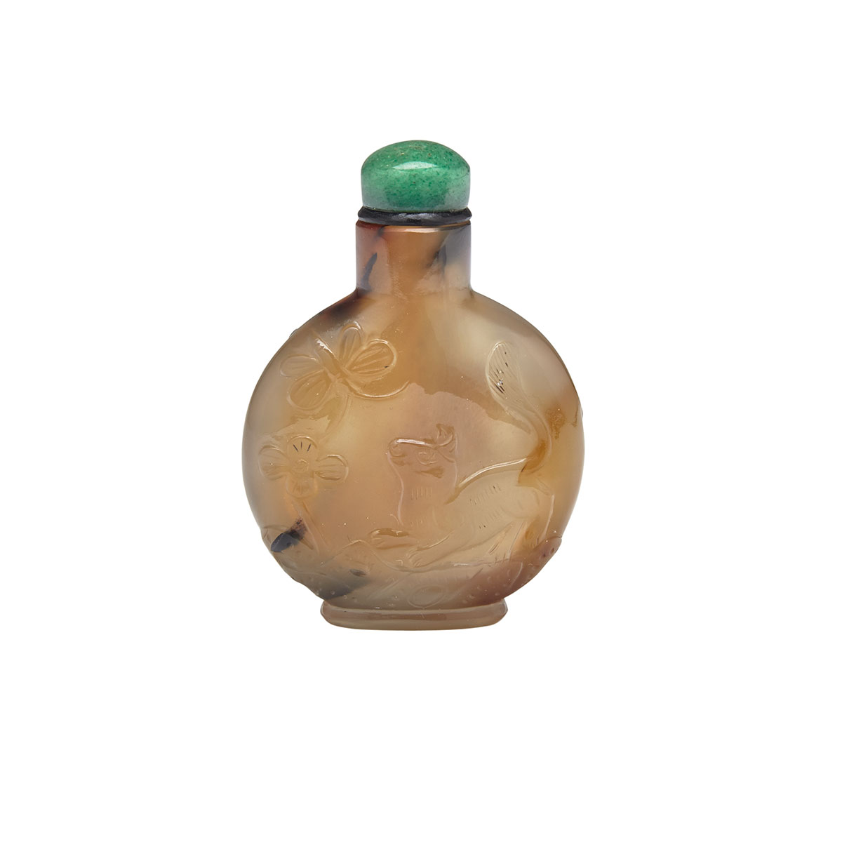 Agate ‘Bird and Cat’ Snuff Bottle, 19th Century