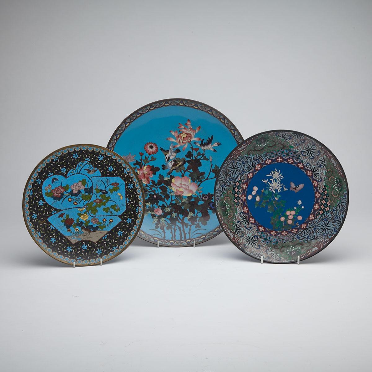 Three Cloisonné Enamel Plates, Japan, Early 20th Century