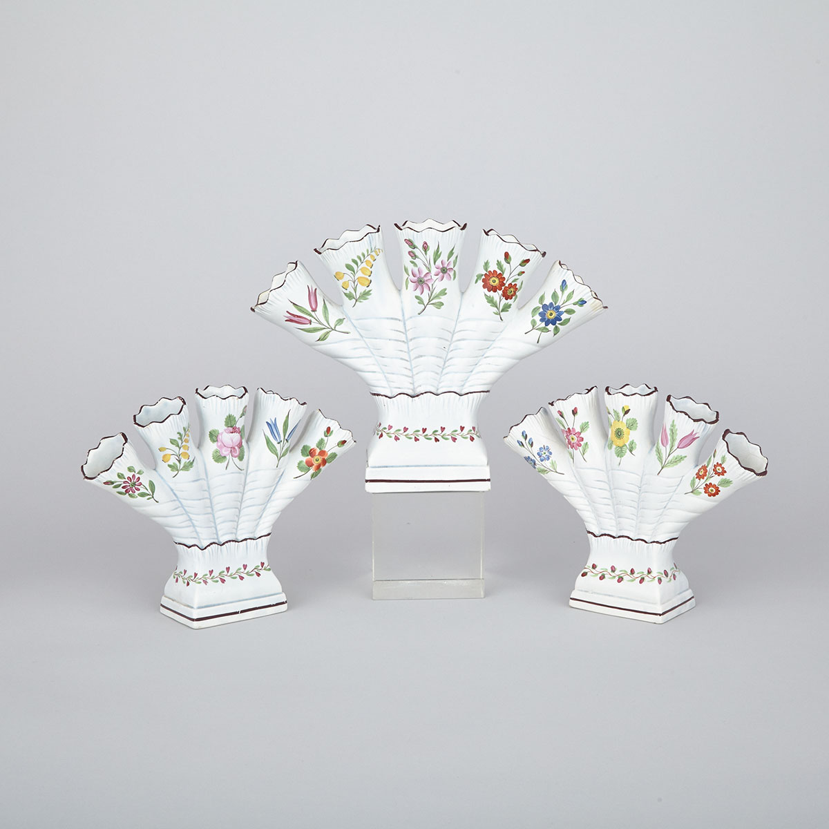 Garniture of Three English Pearlware Quintal Vases, c.1800