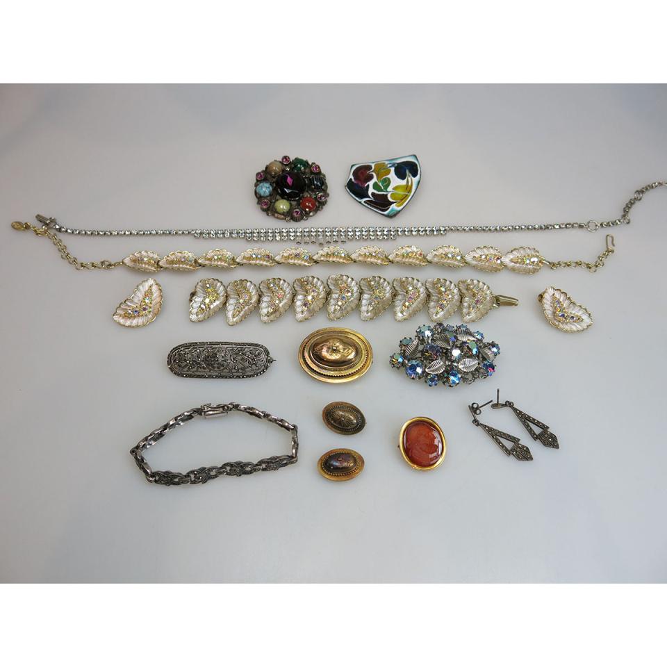 Quantity Of Gold-Filled, Silver And Costume Jewellery
