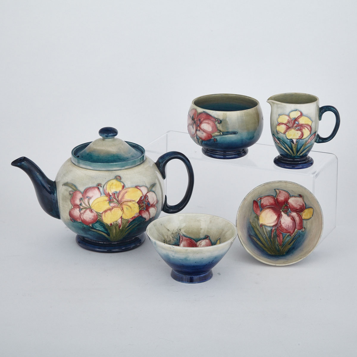 Moorcroft ‘African Lily’ Three Piece Tea Service and Two Small Bowls, 1940s