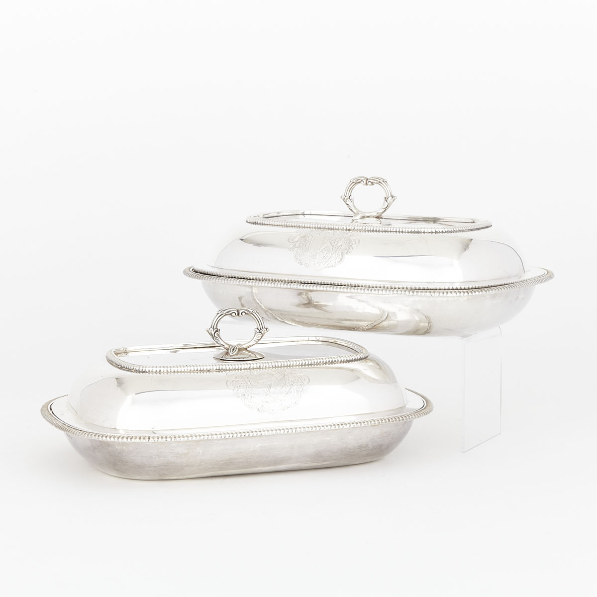 Pair of George III Silver Covered Entrée Dishes, Richard Cook, London, 1805