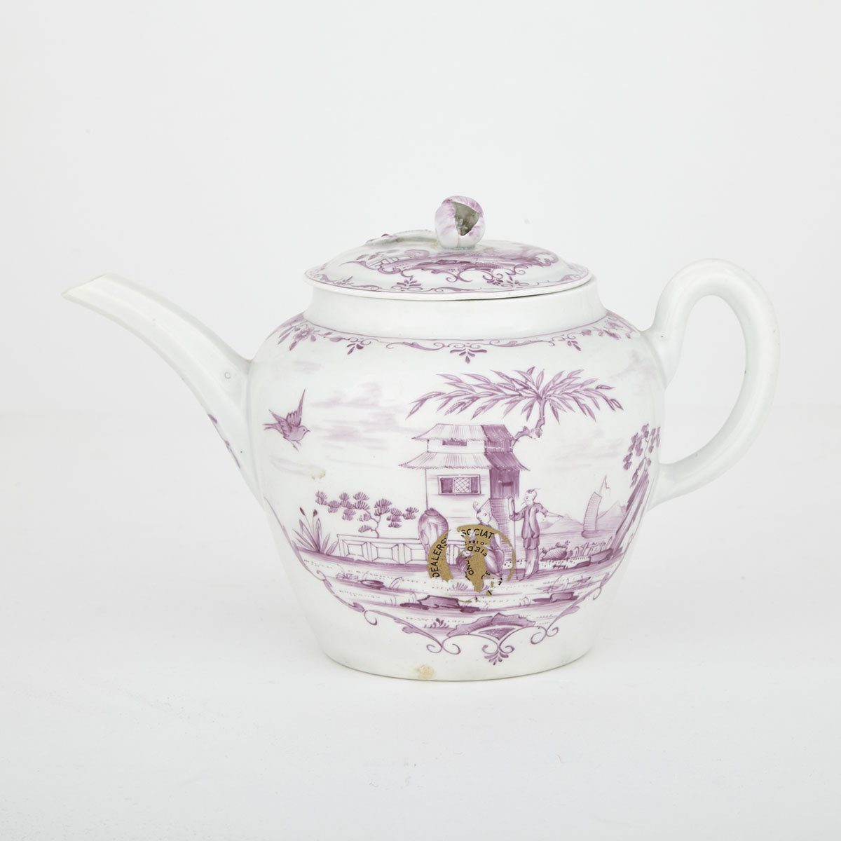 Worcester Puce-Decorated Teapot, c.1770