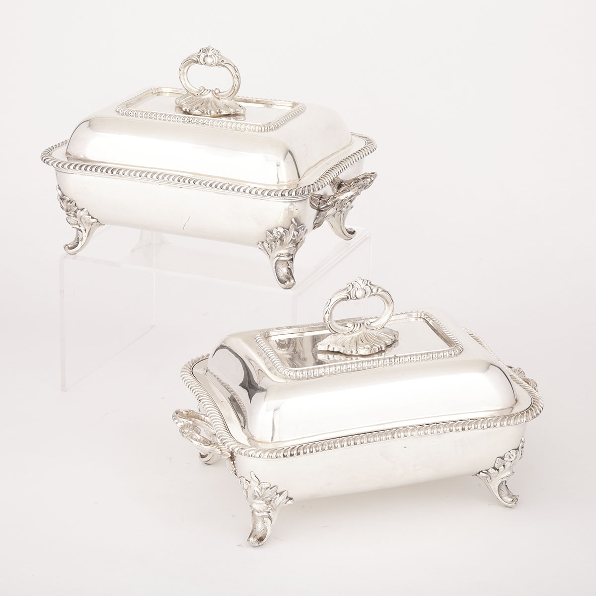 Pair of Old Sheffield Plate Rectangular Covered Entrée Dishes with Warming Stands, c.1820