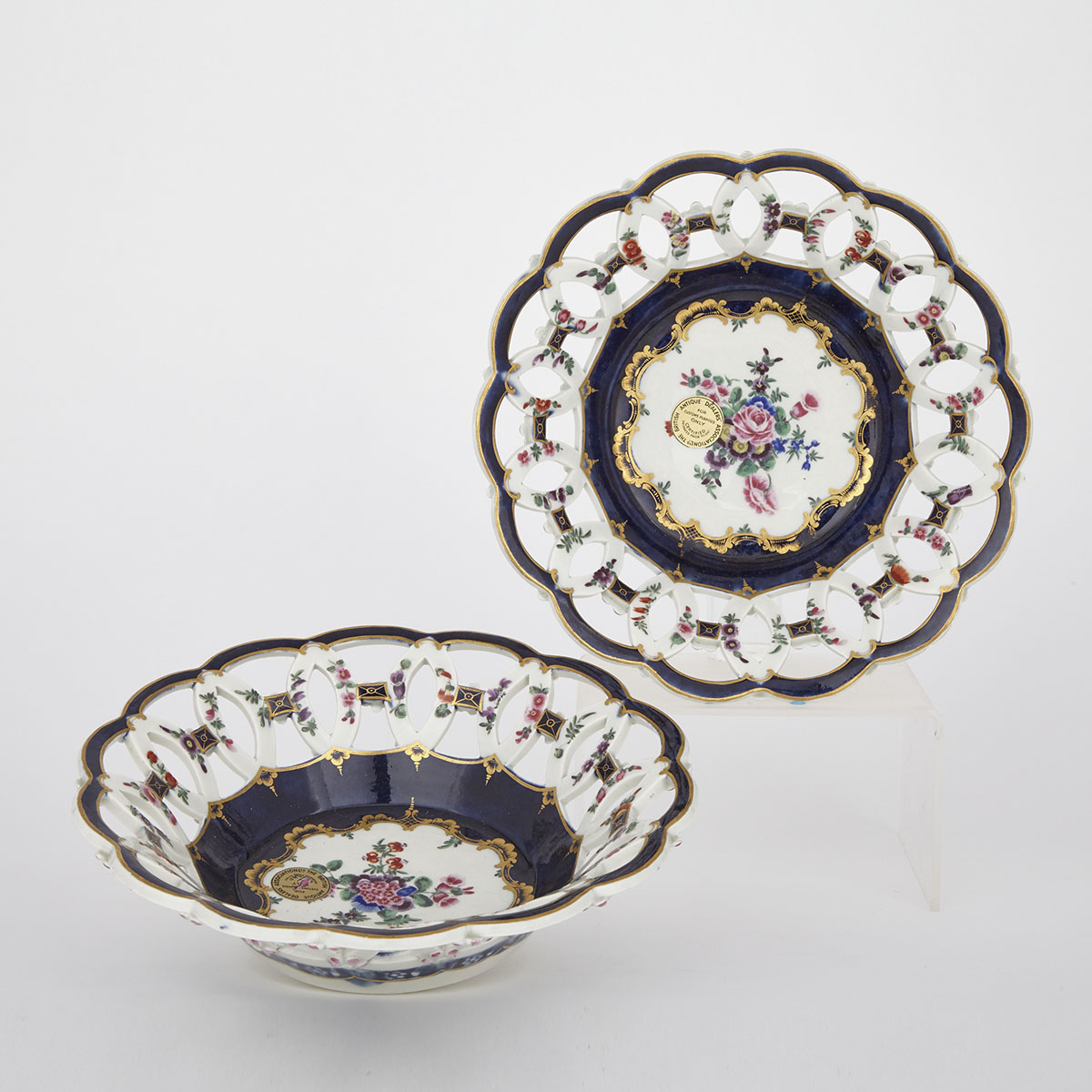 Pair of Worcester Blue Scale Ground Circular Baskets, c.1770