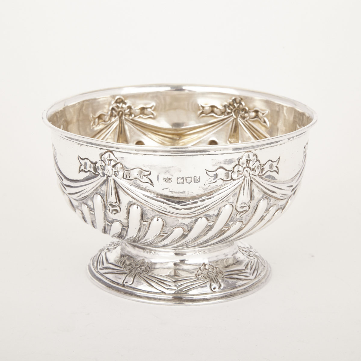 Late Victorian Silver Footed Bowl, Mappin & Webb, London, 1897