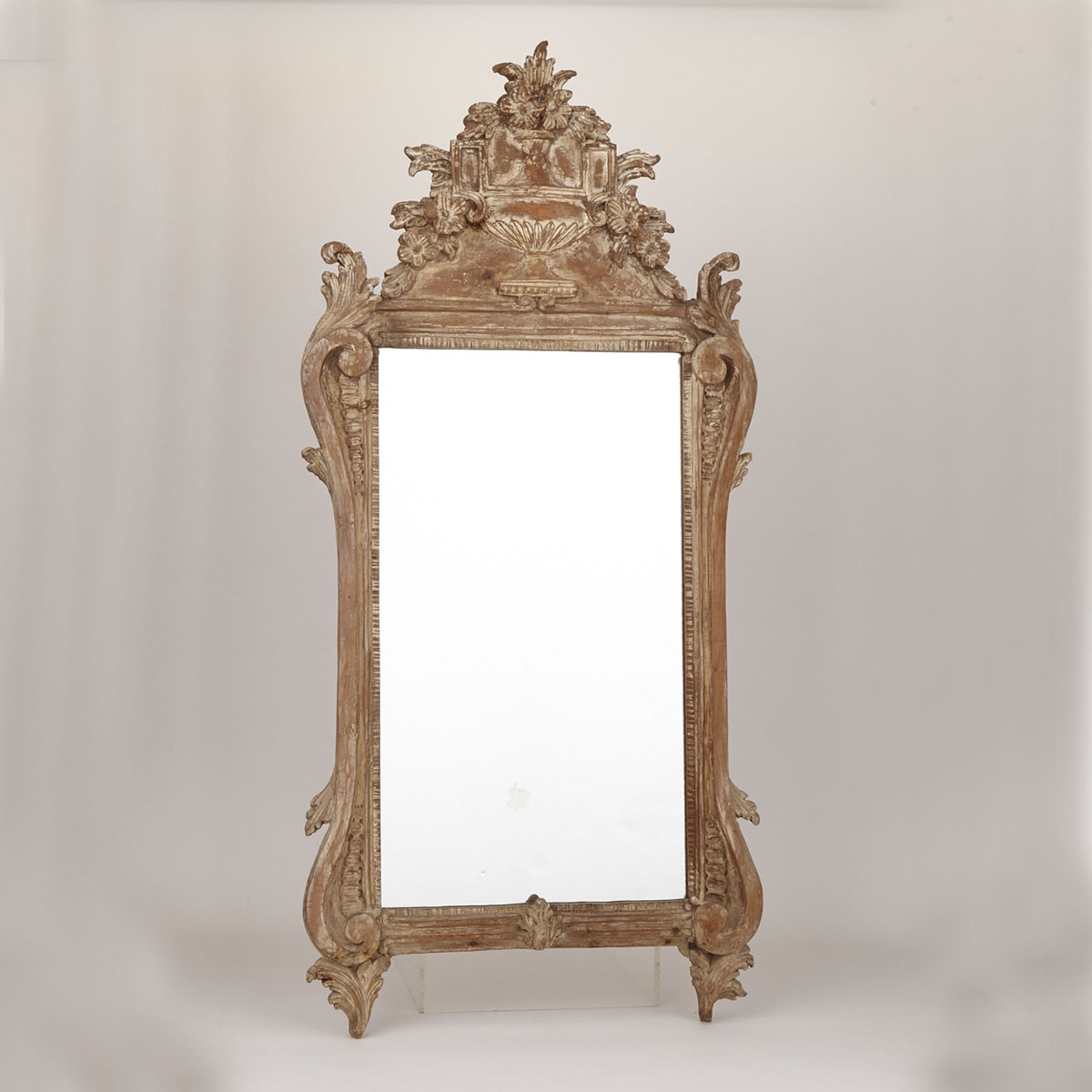 Italian Neoclassical Style Carved Mirror, early 20th century