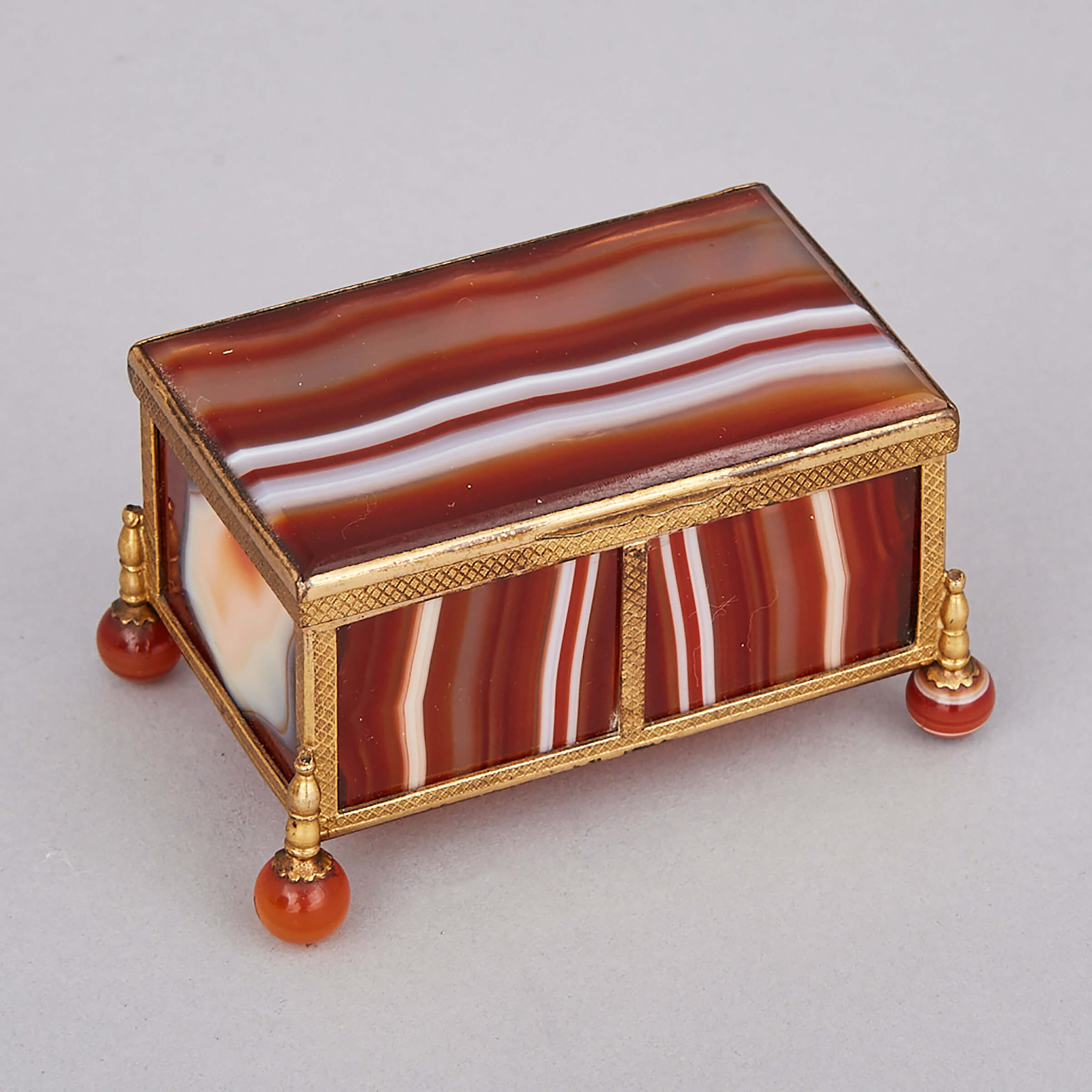 Italian Banded Red Agate Panelled Gilt Metal Trinket Box, c.1900