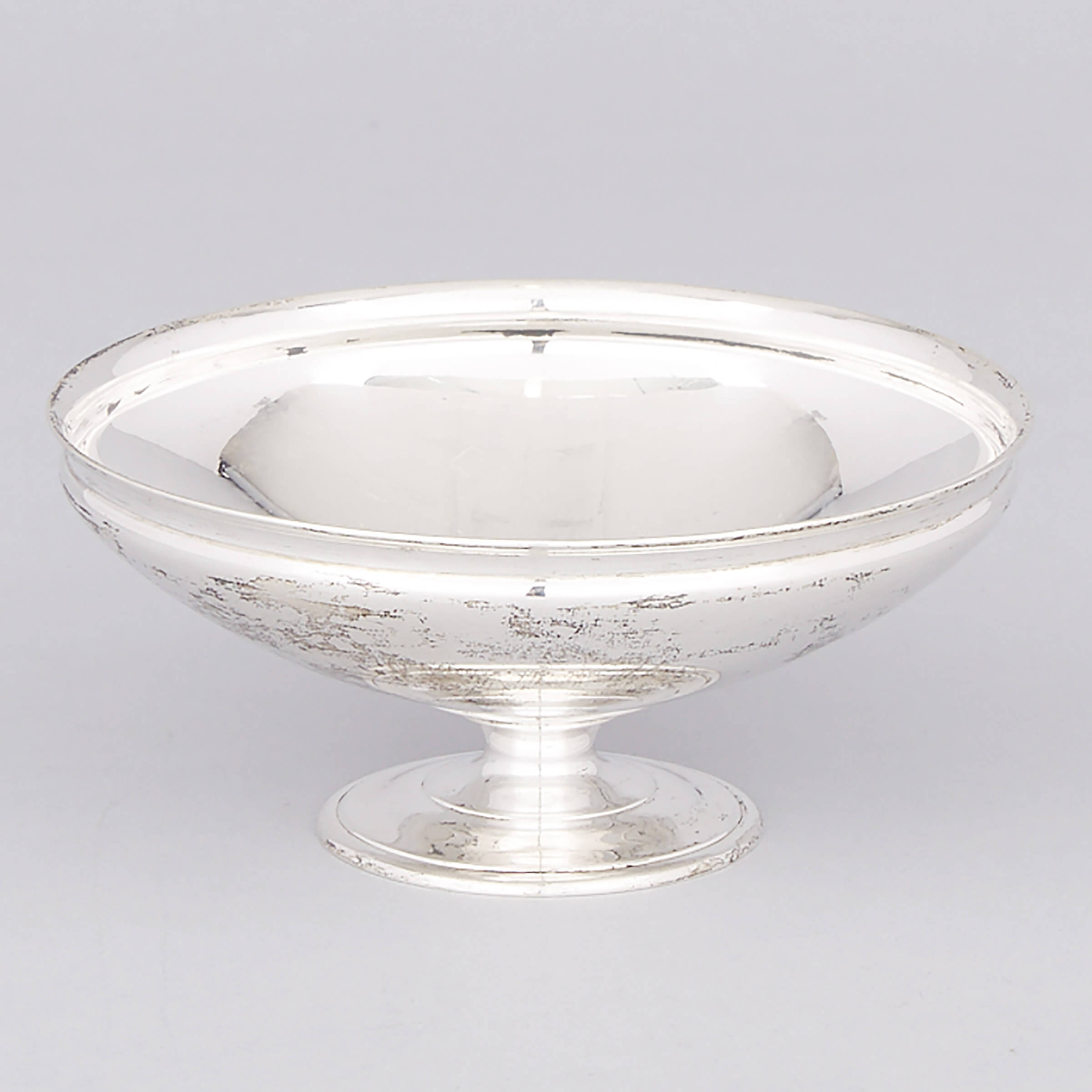American Silver Pedestal-Footed Bowl, Tiffany & Co., New York, N.Y., 20th century 